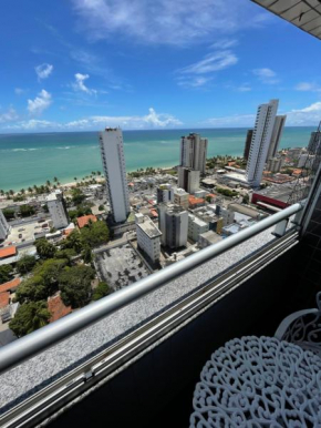 Apartamento encantador com vista para o mar